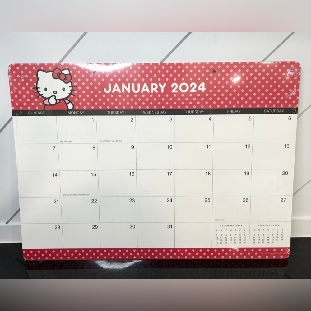 Hello Kitty Desk Calendar